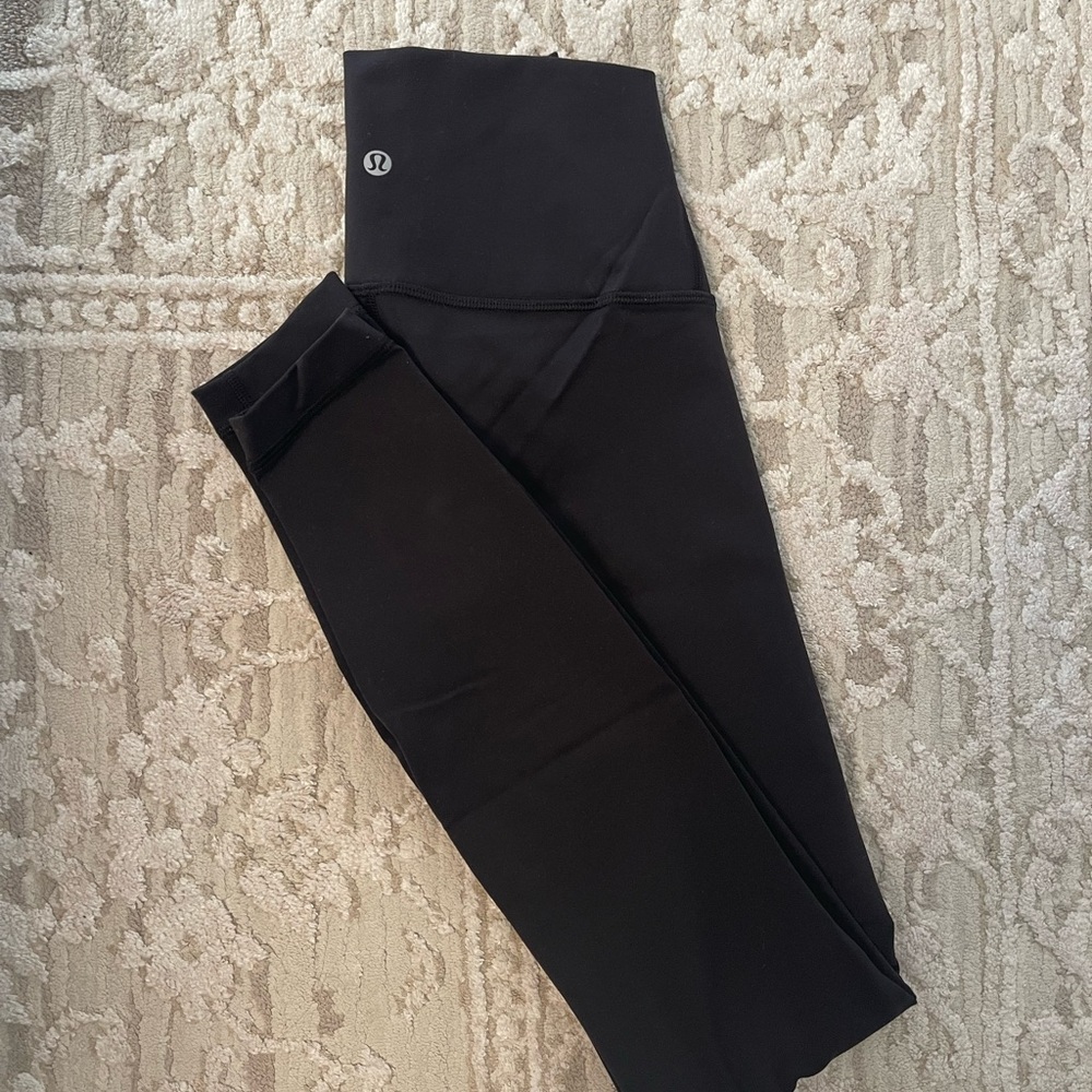 Lululemon black leggings - Picture 7 of 7